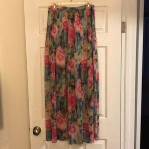 Floral maxi skirt